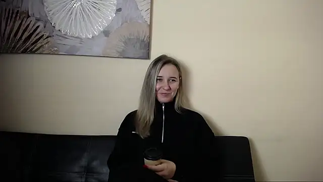 Snapshot of _Nicole_new chatting on 11-28-25, 11:46 Nicole new online show from 11-28-25, 11:46