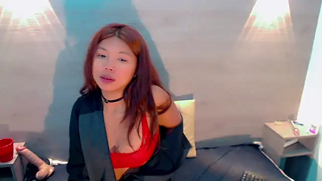 Isalombardi online show from 02-17-25, 12:54