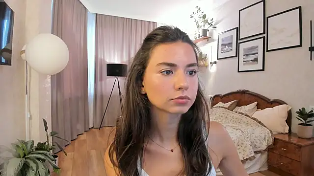 Snapshot of NicoleLuv chatting on 07-29-26, 05:22 NicoleLuv online show from 07-29-26, 05:22