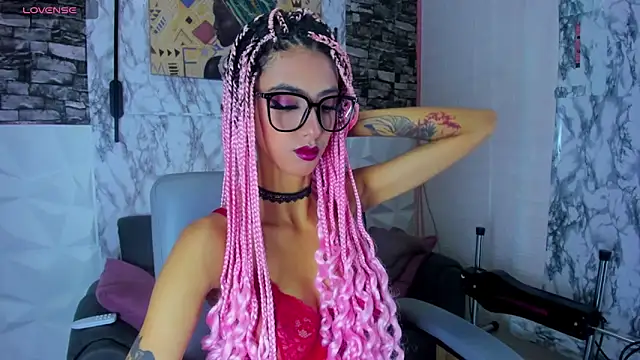 Queen Cuarxxo online show from 04-29-26, 12:05