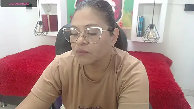Snapshot of sexy_lady_0 chatting on 09-30-25, 11:48 sexy lady 0 online show from 09-30-25, 11:48