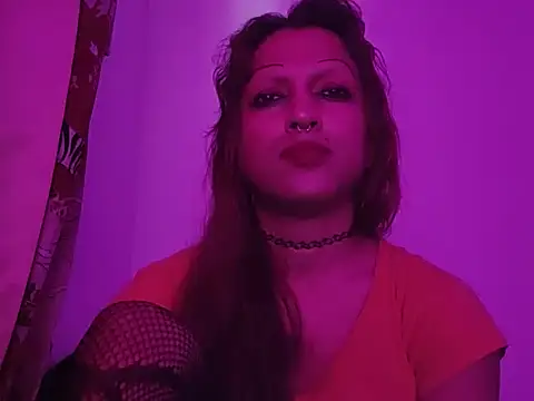 Snapshot of MmmMonikaBabie chatting on 06-23-26, 03:37 MmmMonikaBabie online show from 06-23-26, 03:37