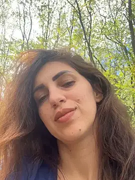 Snapshot of EmaSkyes chatting on 10-12-25, 11:09 EmaSkyes online show from 10-12-25, 11:09