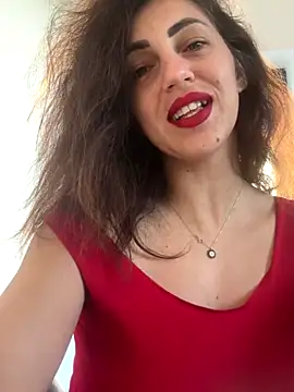 Snapshot of EmaSkyes chatting on 10-13-25, 06:24 EmaSkyes online show from 10-13-25, 06:24