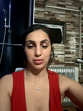 Snapshot of EmaSkyes chatting on 12-04-25, 07:22 EmaSkyes online show from 12-04-25, 07:22