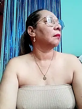 Snapshot of MATTHEW_MRANDA chatting on 10-22-25, 03:34 MATTHEW MRANDA online show from 10-22-25, 03:34