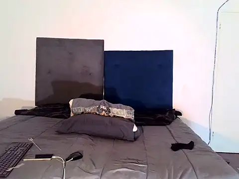 Snapshot of ReginaStar16 chatting on 02-14-25, 11:20 ReginaStar16 online show from 02-14-25, 11:20