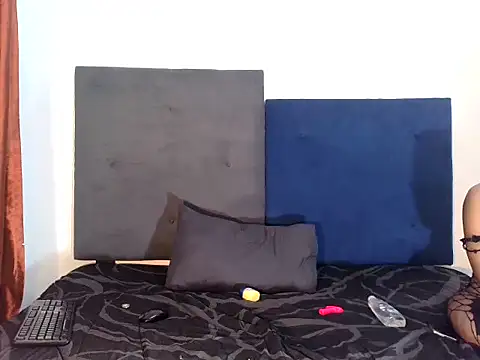 Snapshot of ReginaStar16 chatting on 03-17-25, 11:21 ReginaStar16 online show from 03-17-25, 11:21