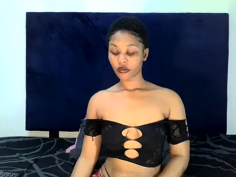 Snapshot of ReginaStar16 chatting on 09-19-25, 08:20 ReginaStar16 online show from 09-19-25, 08:20