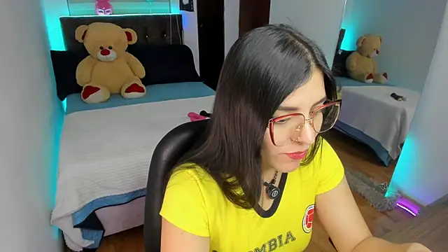 Luxxur69 online show from 06-23-26, 11:47