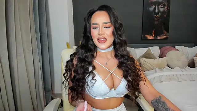 Sonia  Rey online show from 01-14-26, 05:51