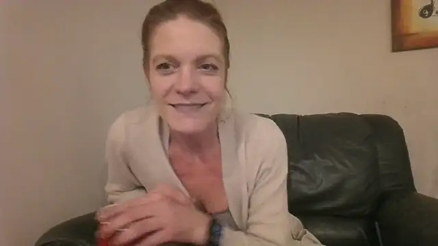 Snapshot of AddieAssets chatting on 09-22-25, 09:44 AddieAssets online show from 09-22-25, 09:44