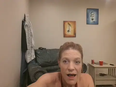 Snapshot of AddieAssets chatting on 09-23-25, 06:16 AddieAssets online show from 09-23-25, 06:16