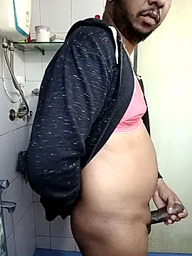 Mmm992170 online show from 11-20-25, 04:34