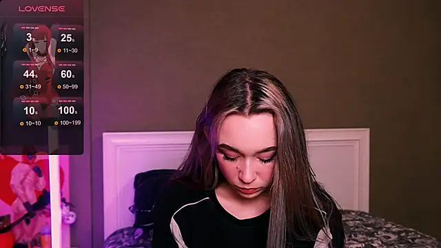 Kimiko   online show from 12-19-25, 02:57