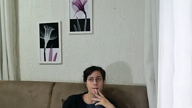 Blue butterfly online show from 03-21-25, 10:39