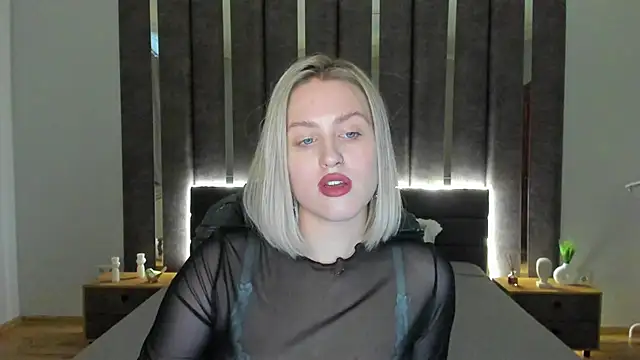 Snapshot of _Sarah_Soul_ chatting on 01-09-25, 03:58  Sarah Soul  online show from 01-09-25, 03:58