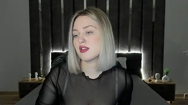 Snapshot of _Sarah_Soul_ chatting on 01-19-25, 12:49  Sarah Soul  online show from 01-19-25, 12:49