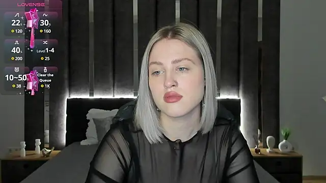 Snapshot of _Sarah_Soul_ chatting on 01-26-25, 12:48  Sarah Soul  online show from 01-26-25, 12:48