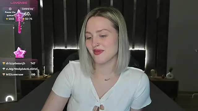 Snapshot of _Sarah_Soul_ chatting on 02-06-25, 06:51  Sarah Soul  online show from 02-06-25, 06:51