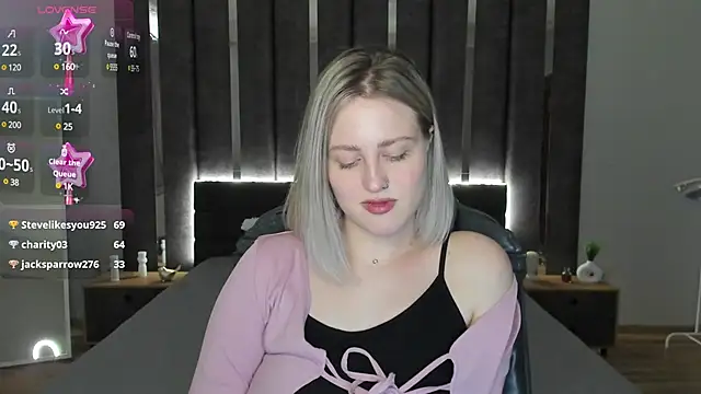 Snapshot of _Sarah_Soul_ chatting on 02-07-25, 06:45  Sarah Soul  online show from 02-07-25, 06:45