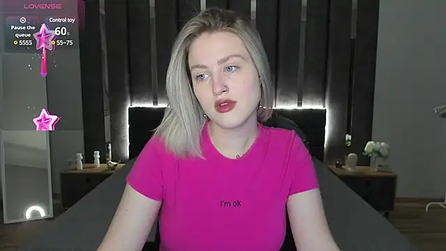 Snapshot of _Sarah_Soul_ chatting on 02-09-25, 12:39  Sarah Soul  online show from 02-09-25, 12:39