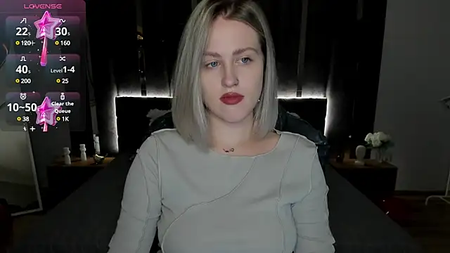 Snapshot of _Sarah_Soul_ chatting on 02-19-25, 12:57  Sarah Soul  online show from 02-19-25, 12:57