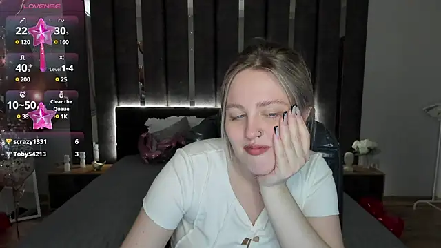 Snapshot of _Sarah_Soul_ chatting on 02-20-25, 06:50  Sarah Soul  online show from 02-20-25, 06:50