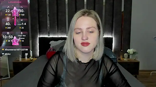 Snapshot of _Sarah_Soul_ chatting on 02-22-25, 03:45  Sarah Soul  online show from 02-22-25, 03:45