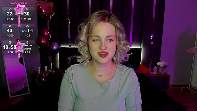 Snapshot of _Sarah_Soul_ chatting on 03-11-25, 12:54  Sarah Soul  online show from 03-11-25, 12:54