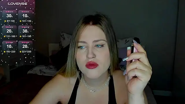 Snapshot of _Sarah_Soul_ chatting on 10-02-25, 12:06  Sarah Soul  online show from 10-02-25, 12:06