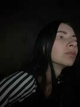 Snapshot of Starry_Siren chatting on 10-18-25, 05:57 Starry Siren online show from 10-18-25, 05:57