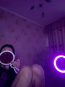 Snapshot of Starry_Siren chatting on 10-23-25, 11:31 Starry Siren online show from 10-23-25, 11:31