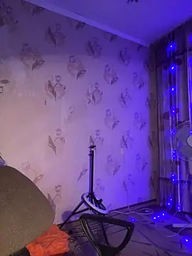 Snapshot of Starry_Siren chatting on 11-19-25, 06:08 Starry Siren online show from 11-19-25, 06:08