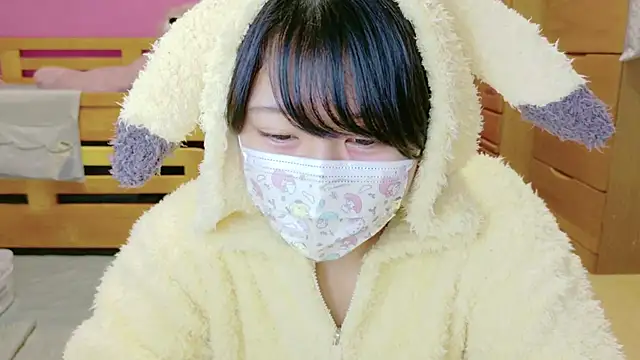 Snapshot of _usya_2525 chatting on 12-14-24, 05:14 usya 2525 online show from 12-14-24, 05:14