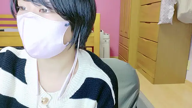 Snapshot of _usya_2525 chatting on 01-02-25, 04:02 usya 2525 online show from 01-02-25, 04:02