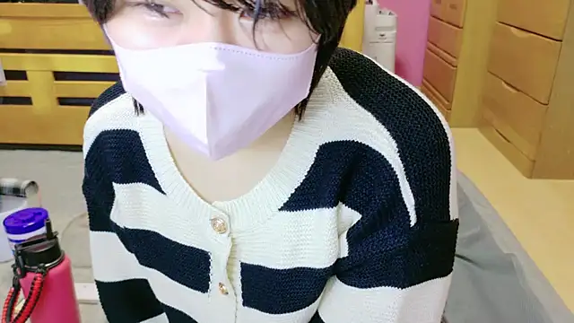 Snapshot of _usya_2525 chatting on 01-02-25, 07:07 usya 2525 online show from 01-02-25, 07:07