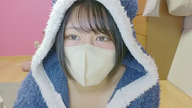 Snapshot of _usya_2525 chatting on 09-22-25, 05:15 usya 2525 online show from 09-22-25, 05:15