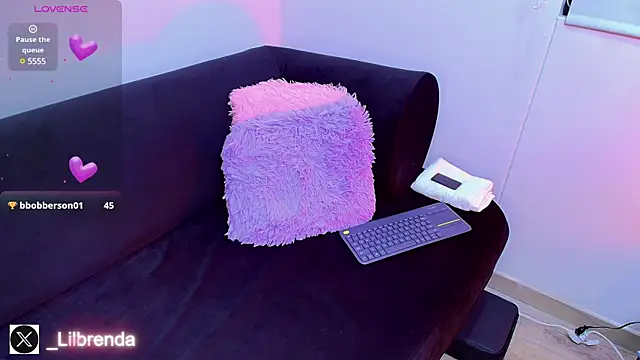 Brenda  gomez online show from 01-13-25, 07:43