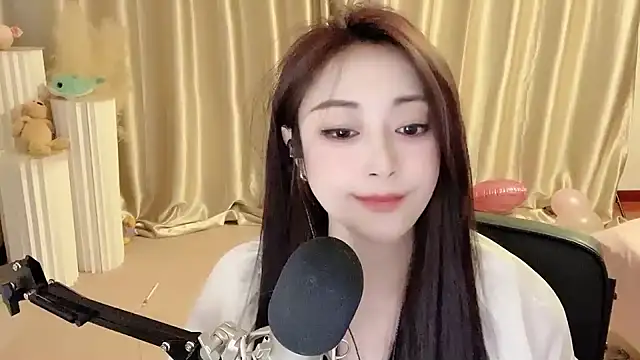 Daisy-77 online show from 02-04-25, 08:59