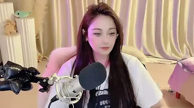 Daisy-77 online show from 03-06-25, 12:10