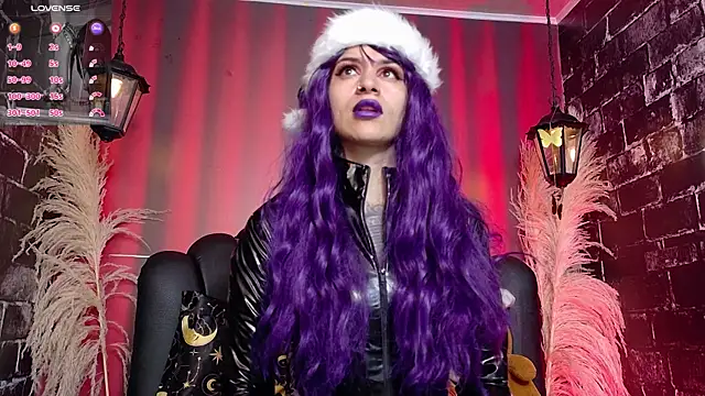 Maddissonlove online show from 12-17-25, 01:39