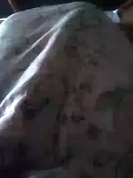 Snapshot of African_Masked_Couple chatting on 01-03-25, 04:44 African Masked Couple online show from 01-03-25, 04:44