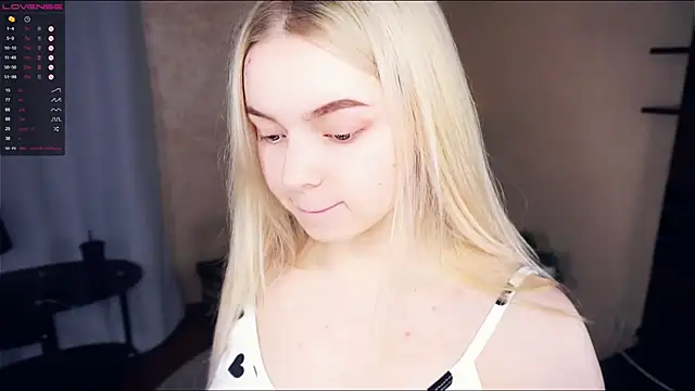 ZaraCreedon online show from 02-13-25, 07:21