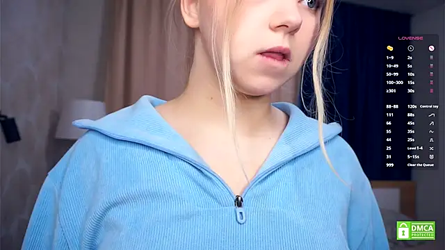 ZaraCreedon online show from 11-21-25, 05:06