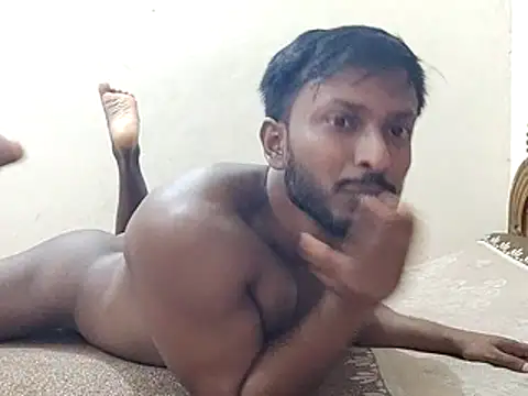 Snapshot of HunkyAriyan chatting on 04-22-26, 01:23 HunkyAriyan online show from 04-22-26, 01:23