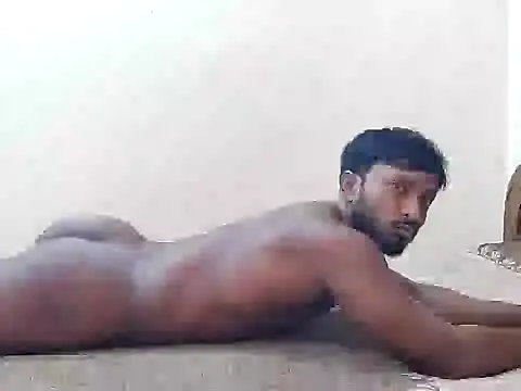 Snapshot of HunkyAriyan chatting on 05-07-26, 06:19 HunkyAriyan online show from 05-07-26, 06:19