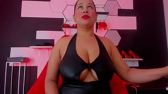 Snapshot of alondrabigtits chatting on 02-10-25, 12:39 alondrabigtits online show from 02-10-25, 12:39