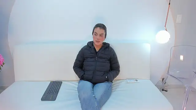 Ada Monroe10 online show from 01-13-26, 01:38