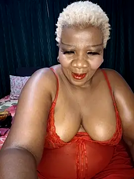 Snapshot of dirasweetlipsxx chatting on 07-08-26, 07:18 dirasweetlipsxx online show from 07-08-26, 07:18